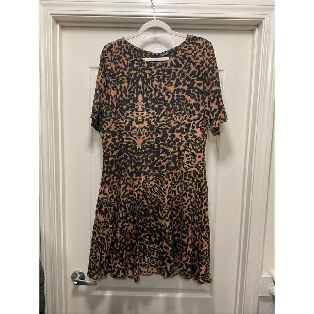 H&M Short Sleeved Fit and Flare Animal/Leopard Dress (Size 14)